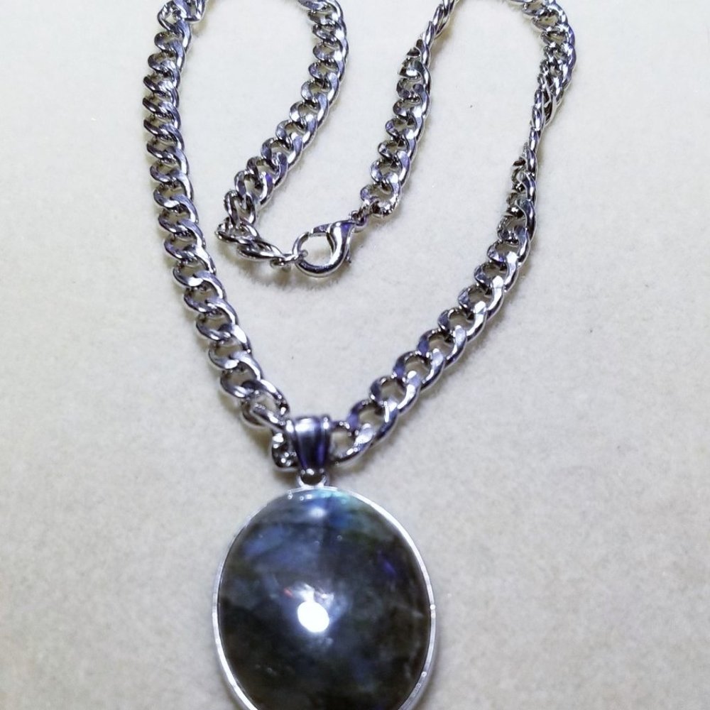 Androgynous Labradorite Necklace